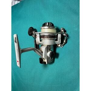 Vintage Shimano MLZ-10 Ultralight Spinning Reel Japan 4.2:1 Disc Drag